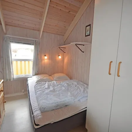 Holiday Frostrup Uv-1963 Holiday home Lild Strand